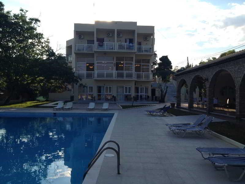 Amalia Hotel (Adults Only) Дасія Екстер'єр фото