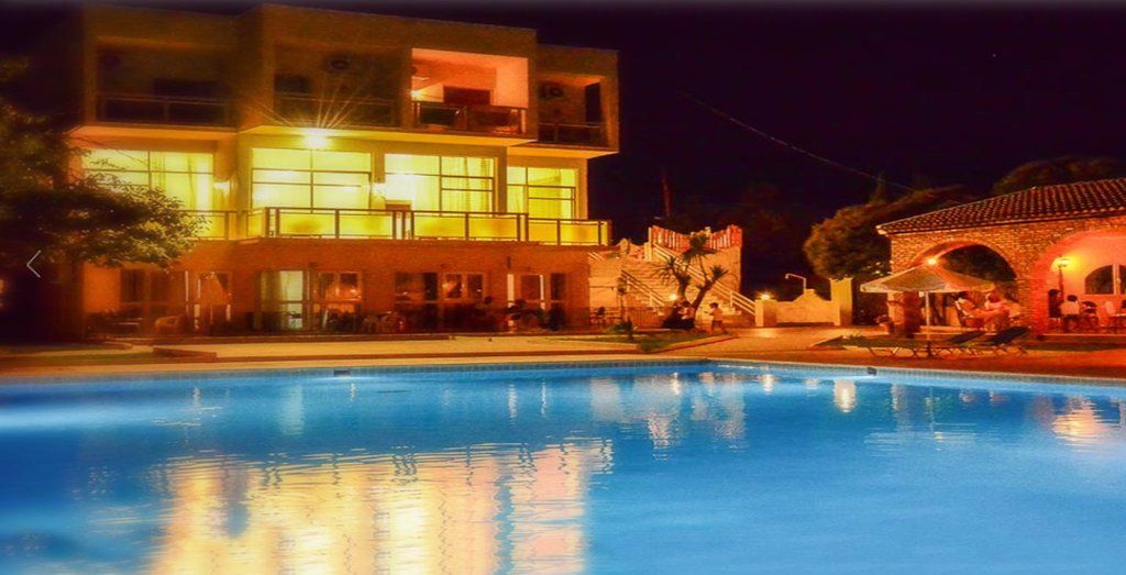 Amalia Hotel (Adults Only) Дасія Екстер'єр фото